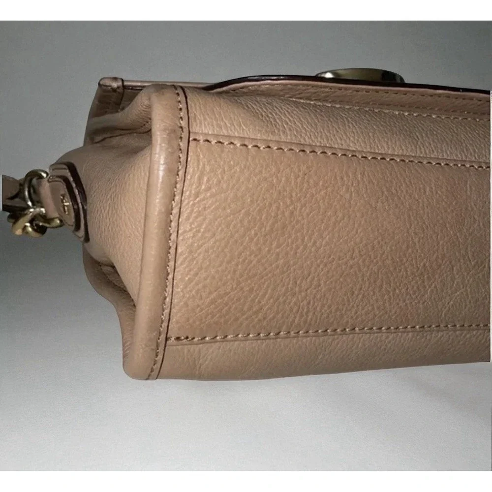 Michael Kors Crossbody Shoulder Bag Taupe Pebbled Leather Lk Nw